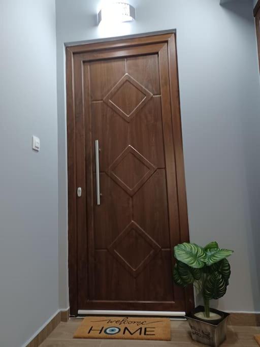 Luxury Apartment With Balcony Mytilíni Екстериор снимка