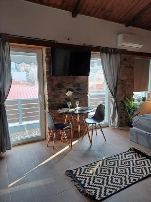 Luxury Apartment With Balcony Mytilíni Екстериор снимка